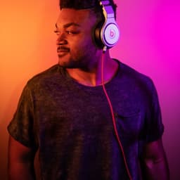DJ RIO image