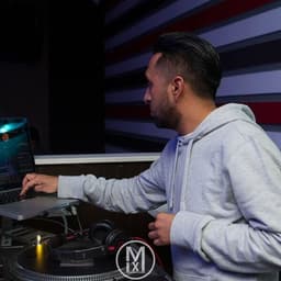 DJ LU image