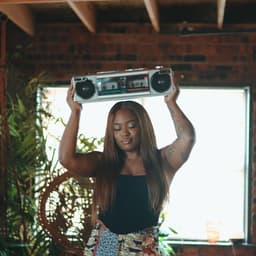 Hank's Hideaway ft. DJ ChelleMechelle image