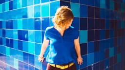 Anna Larson image