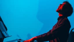 Alec Villars Huntley image