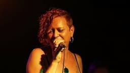 Shana Blake image