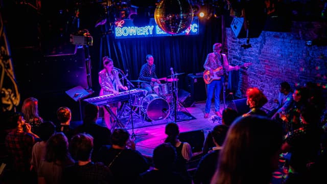 venue-image