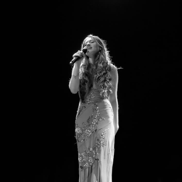 event-image