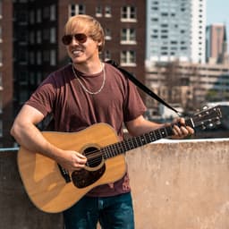 Solo Acoustic ft. Charlie Shephard image